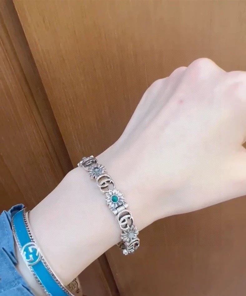 Gvc*1 bracelets
